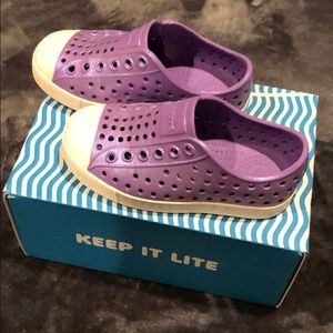 Native Jefferson Iridescent Purple EVA shoes